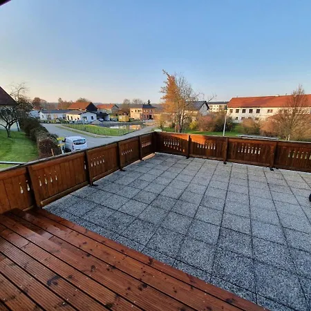 Appartement Modern 83 Sqm With Large Terrace Muhlthal (Uberackern)