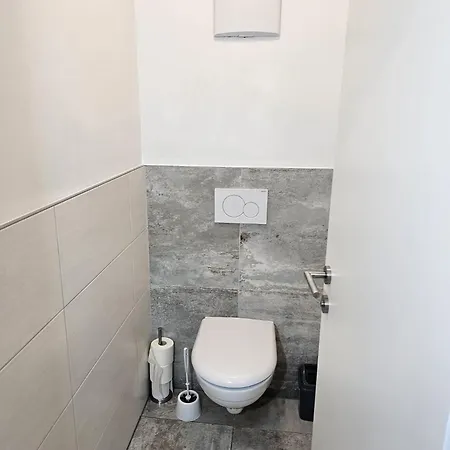 Modern 83 Sqm With Large Terrace *