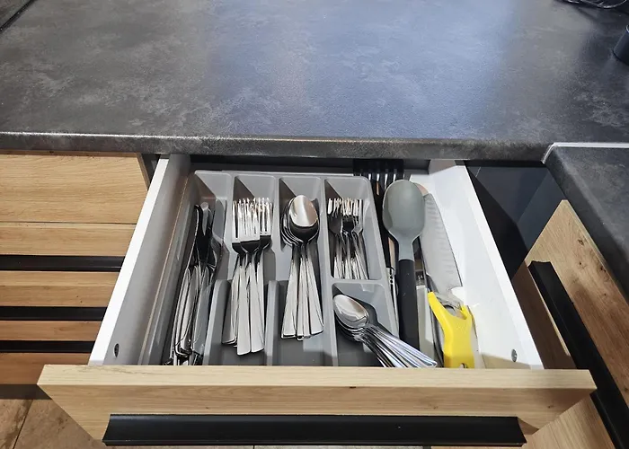 Modern 83 Sqm With Large Terrace Apartament